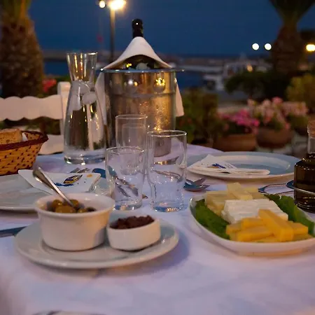 Akroyali & Апарт-отель