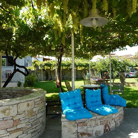 Апарт-отель Akroyali & Messinia