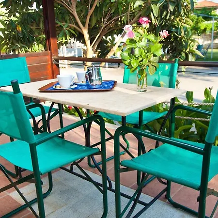 Апарт-отель Akroyali & Messinia