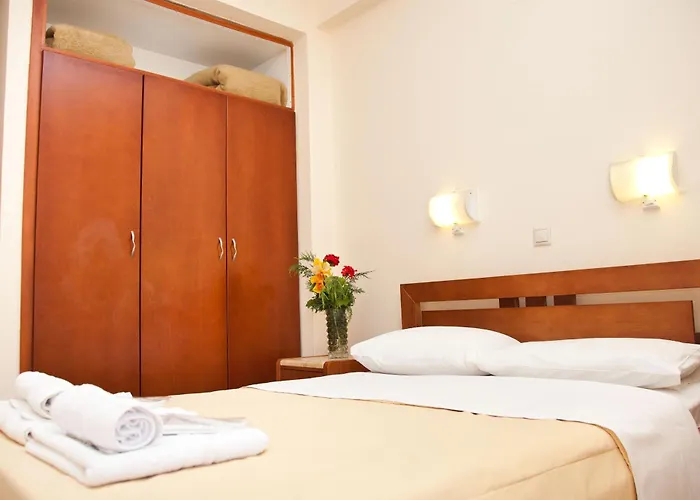 Akroyali & 3* Messinia