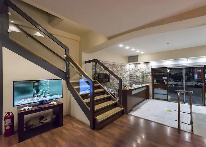 Aparthotel Akroyali & Messinia