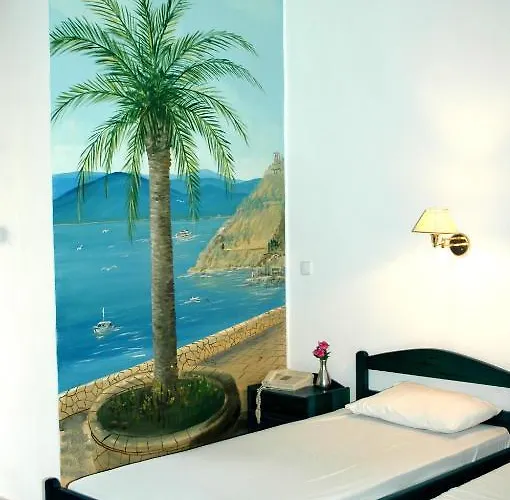 Akroyali & Aparthotel 3*