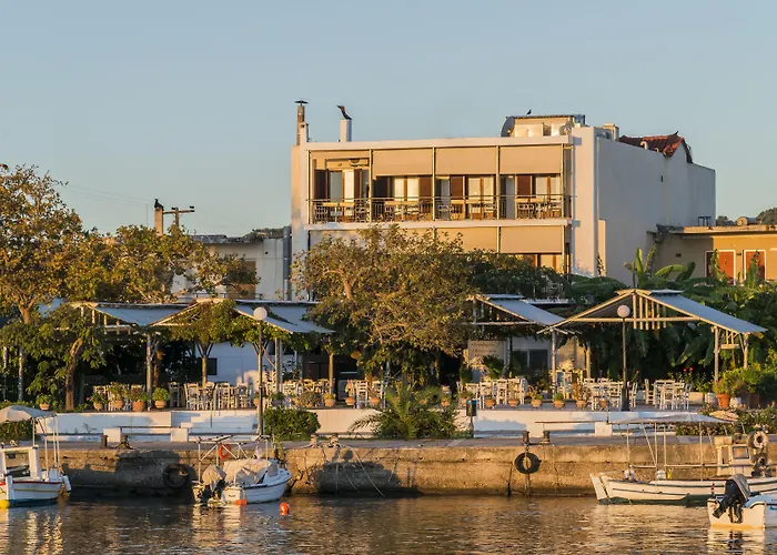 Aparthotel Akroyali & Mési