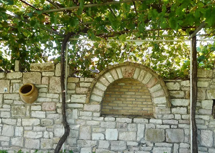 Akroyali Hotel&villas 3* Mési