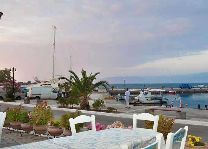 Aparthotel Akroyali & 3*